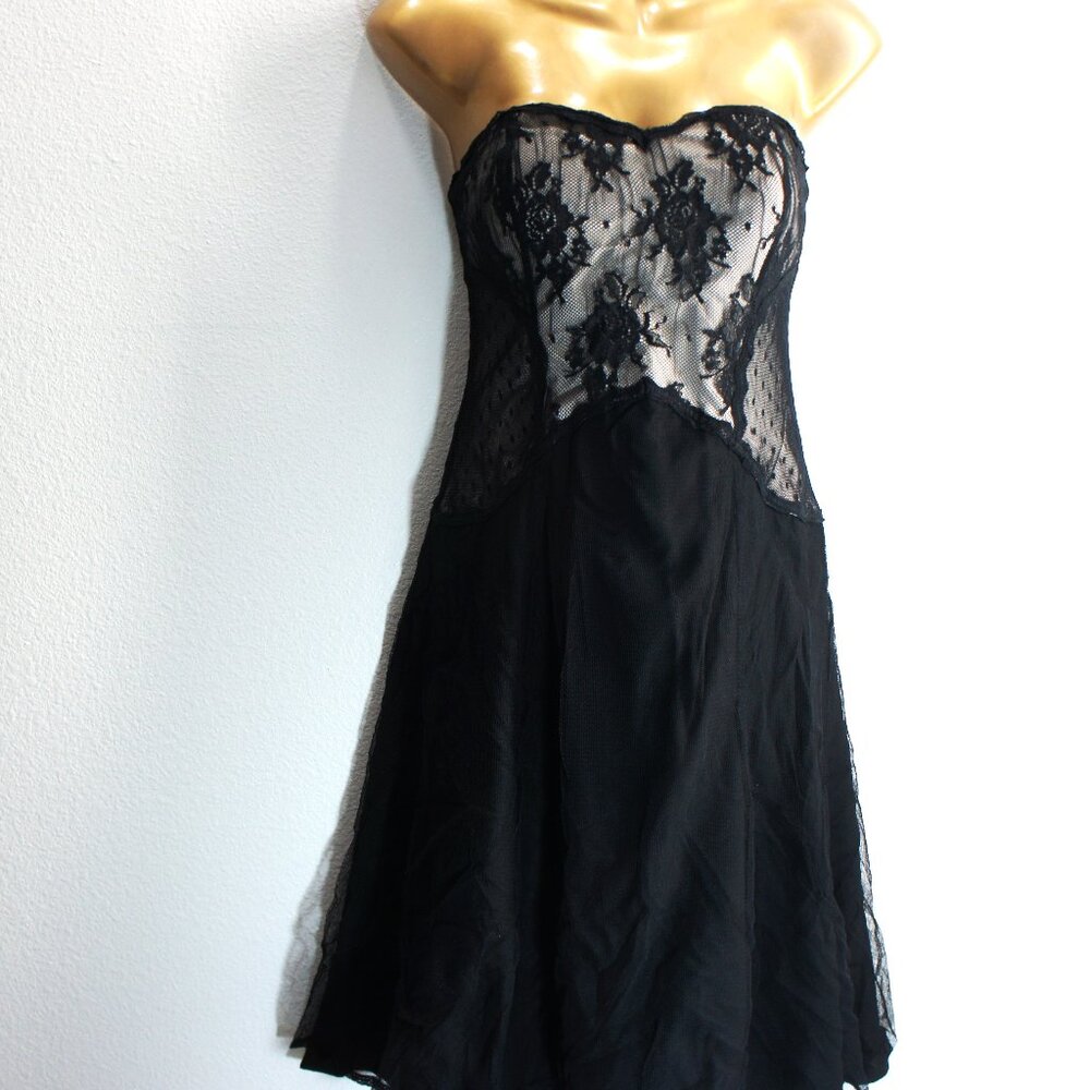 white house black market lace strapless dress size 2